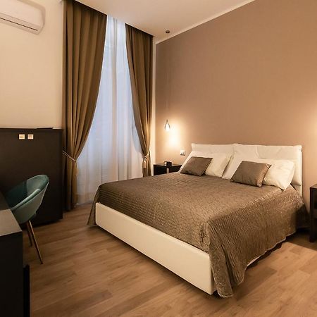 Fj Bianco Guest House Napoli Bagian luar foto